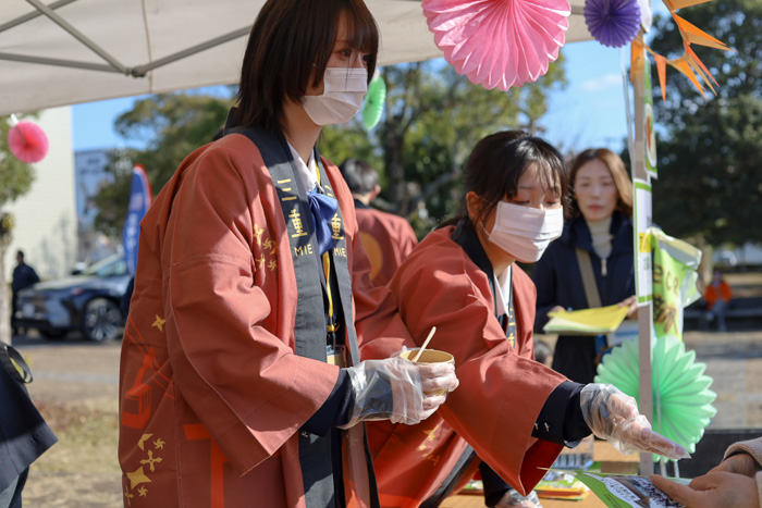 “食べること”で里山を守る。三重県×高校生で開発した「鹿肉ヘルシーキーマカレー」お披露目!