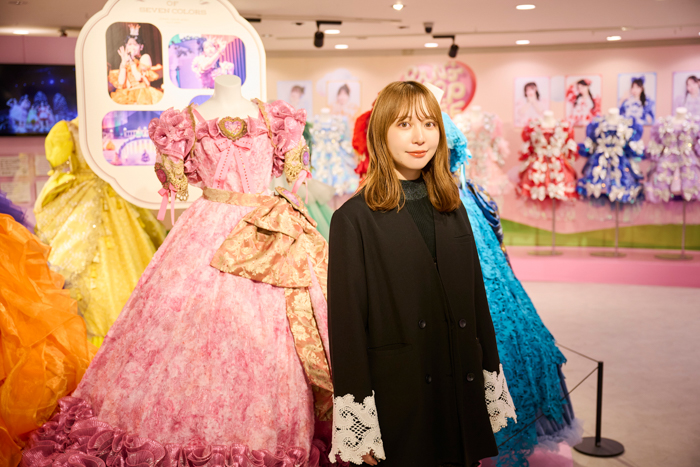 KAWAII LAB.初の衣装展が全国5都市で開幕 CANDY TUNEと木村ミサが堪能「個性がバラバラですごく可愛い」