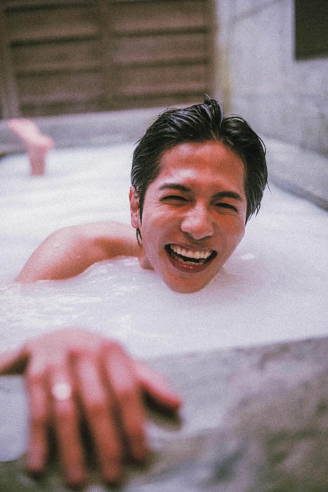 見たことのない志尊淳づくしでお届け。『志尊淳アニバーサリー写真集「final」』本日12月9日(火)発売!