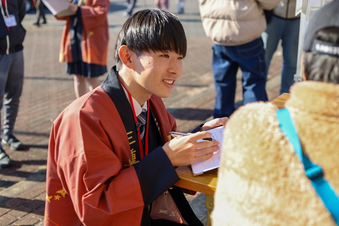 “食べること”で里山を守る。三重県×高校生で開発した「鹿肉ヘルシーキーマカレー」お披露目!