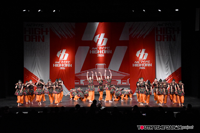 香里ヌヴェール学院高等学校「Flourish」がLARGE部門で演技を披露！＜マイナビHIGH SCHOOL DANCE COMPETITION 2026 WEST vol.2＞