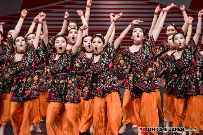 香里ヌヴェール学院高等学校「Flourish」がLARGE部門で演技を披露！＜マイナビHIGH SCHOOL DANCE COMPETITION 2026 WEST vol.2＞