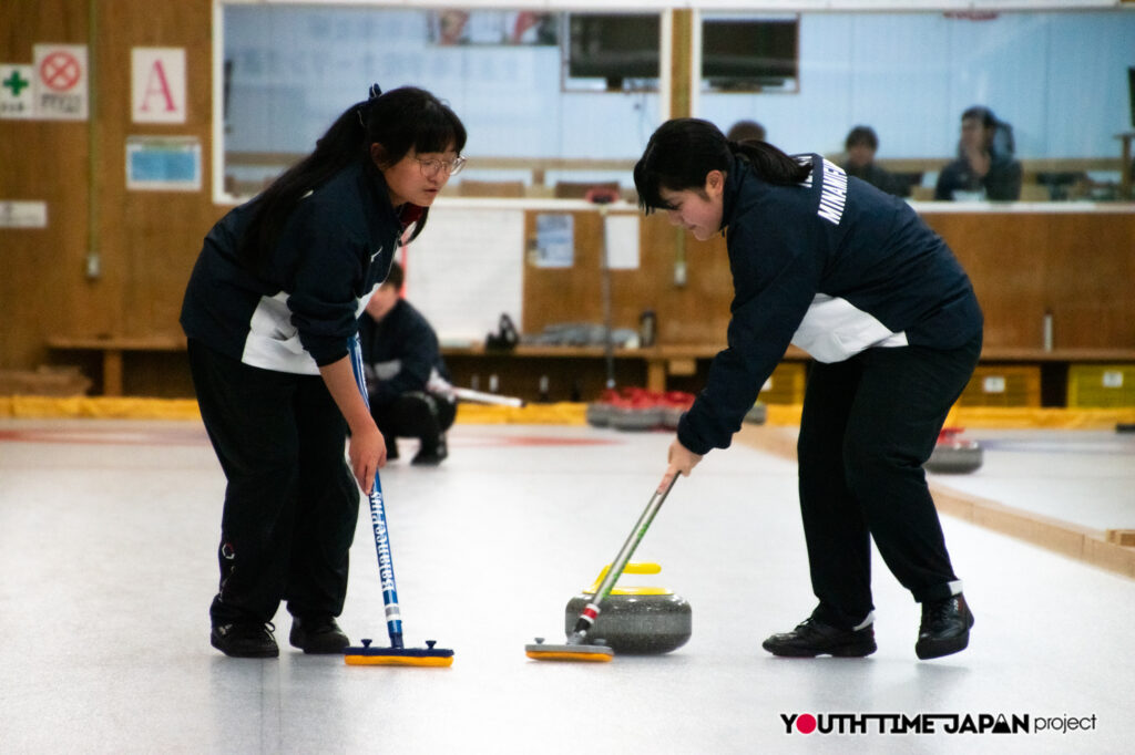 編集部が撮影した「北海道南富良野高等学校 カーリング部」