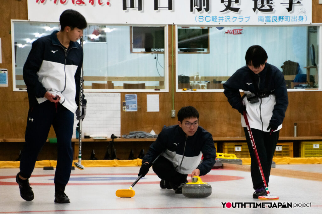 編集部が撮影した「北海道南富良野高等学校 カーリング部」