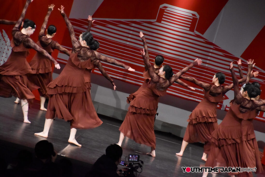 大阪府立鳳高等学校「Ligare 」がLARGE部門で演技を披露！＜マイナビHIGH SCHOOL DANCE COMPETITION 2026 WEST vol.2＞