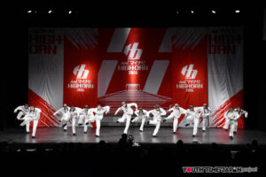 静岡県立浜松東高等学校「STILL TIGHT」がLARGE部門で演技を披露！＜マイナビHIGH SCHOOL DANCE COMPETITION 2026 WEST vol.2＞