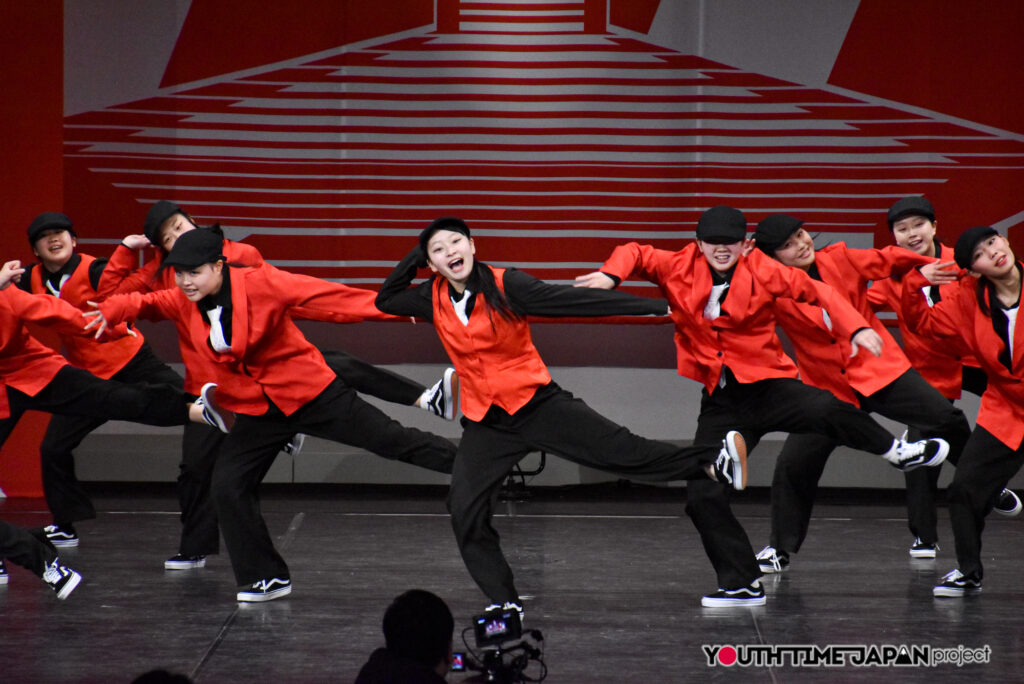 大阪府立北千里高等学校「Yompachi」がLARGE部門で演技を披露！＜マイナビHIGH SCHOOL DANCE COMPETITION 2026 WEST vol.2＞