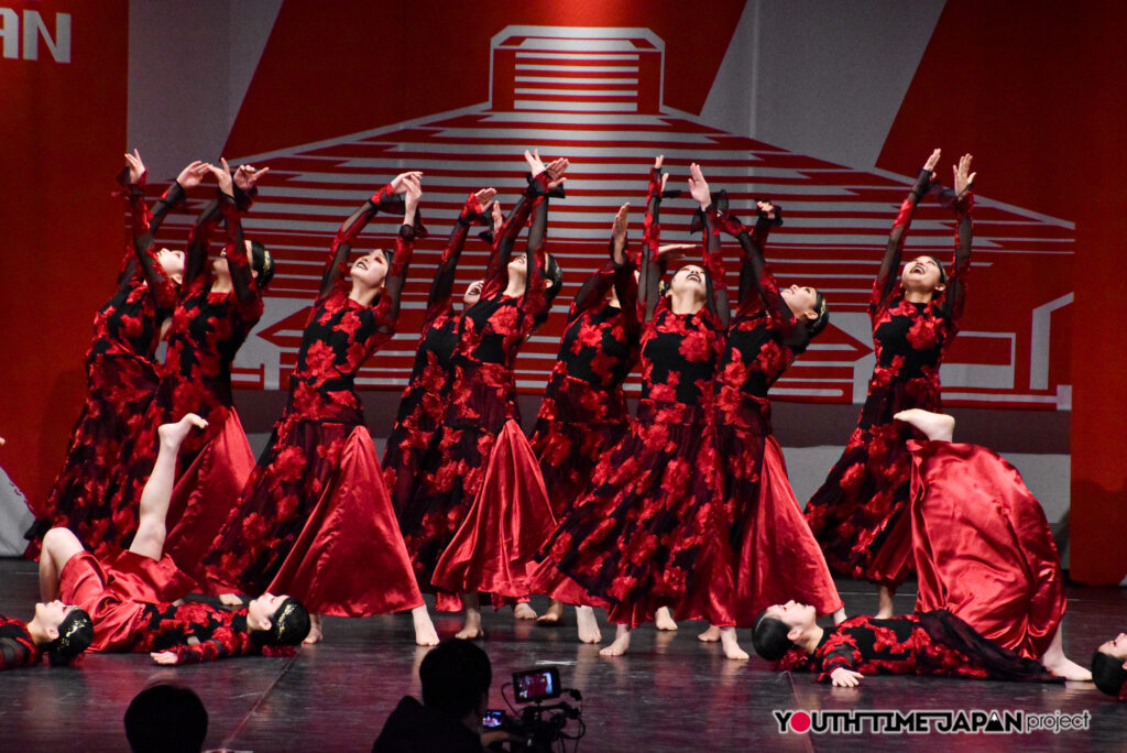大阪府立和泉高等学校「VABENE」がLARGE部門で演技を披露！＜マイナビHIGH SCHOOL DANCE COMPETITION 2026 WEST vol.2＞