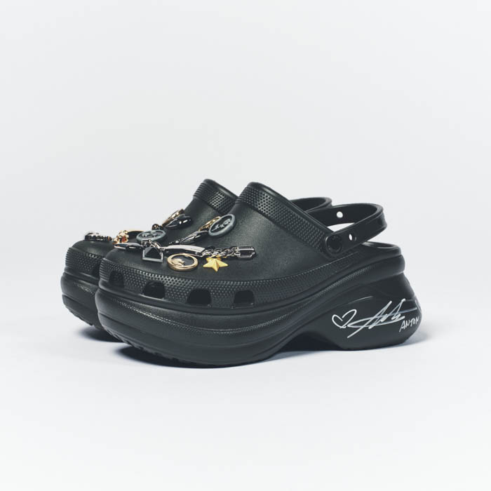 クロックス、ジャパンアンバサダー「RIIZE」とのコラボジビッツ™を2026年1月29日(木)より発売!