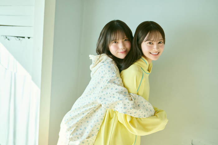 AKB48 67枚目のシングル「名残り桜」でセンターを務める伊藤百花と初選抜となった川村結衣が「グラビアザテレビジョン vol.82」に登場!