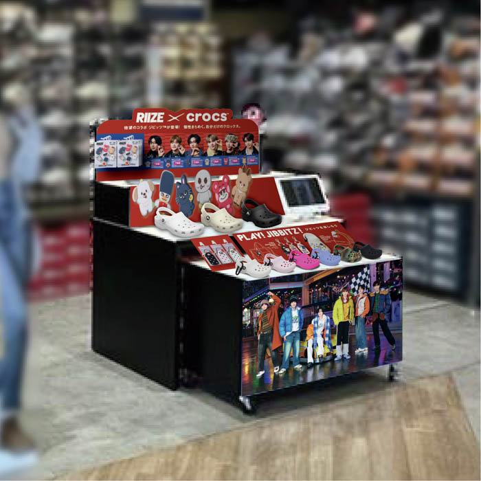 クロックス、ジャパンアンバサダー「RIIZE」とのコラボジビッツ™を2026年1月29日(木)より発売!