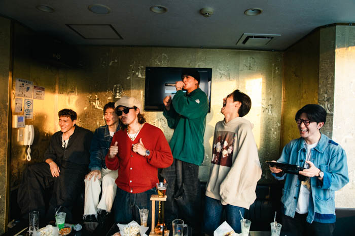 デビュー13周年を迎えたGENERATIONSの、グループとして実に10年ぶりとなる写真集『Footprints（フットプリンツ）』刊行決定！