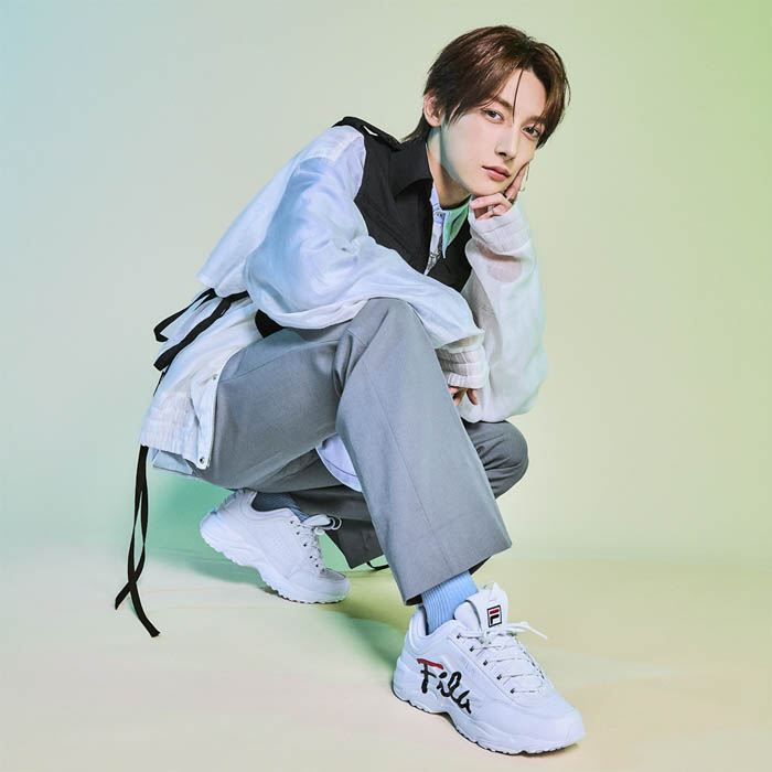 【ABCマート限定】FILA 人気モデル「Distracer」キャンペーン第一弾！本多大夢と浜川路己によるアイドルデュオ「ROIROM」を起用！春をイメージした新ビジュアル・ムービー公開！