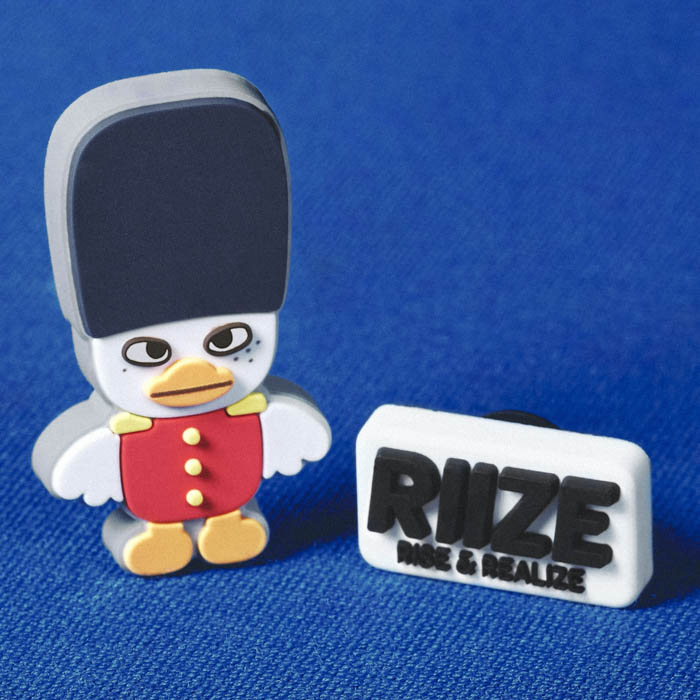 クロックス、ジャパンアンバサダー「RIIZE」とのコラボジビッツ™を2026年1月29日(木)より発売!