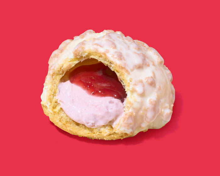 吉田鋼太郎、八木莉可子がキュートないちごづくしの衣装でいちご狩りに挑戦!?新TVCM「白をまとったいちご狩り®」篇1月6日(火)より放映開始!