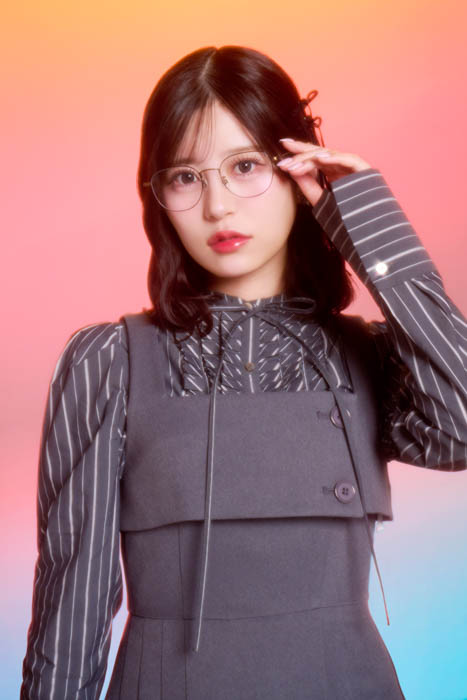 メガネブランド「Zoff」× FRUITS ZIPPER初コラボレーションアイウェア、2025年1月23日(金)より全国のZoffで発売!