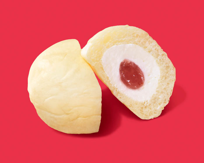 吉田鋼太郎、八木莉可子がキュートないちごづくしの衣装でいちご狩りに挑戦!?新TVCM「白をまとったいちご狩り®」篇1月6日(火)より放映開始!