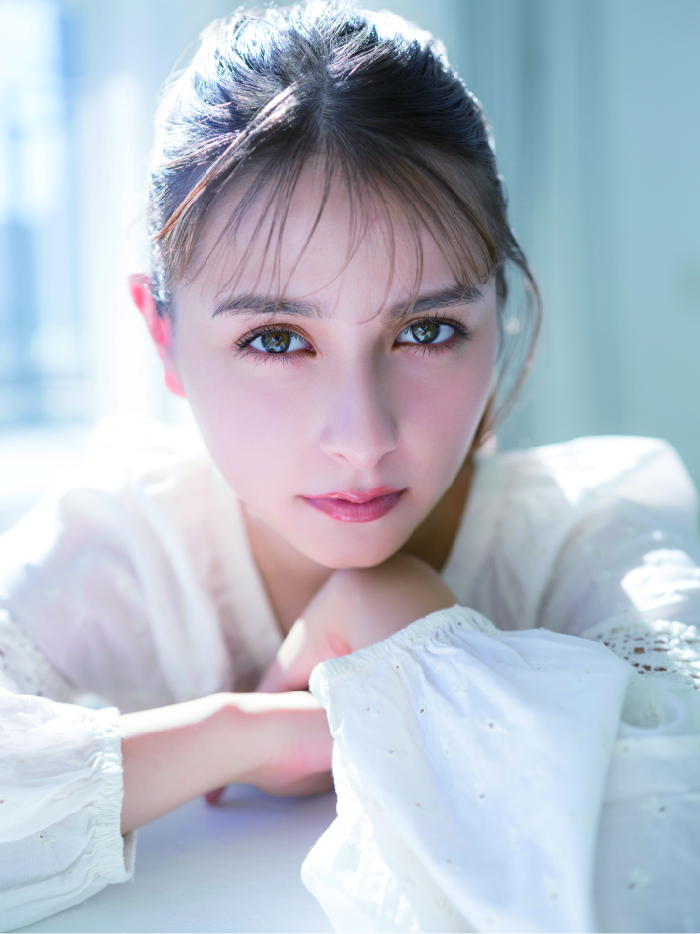 【嵐莉菜インタビュー】3月13日公開の劇場アニメ『パリに咲くエトワール』でナギナタの名手でありながらバレエに心惹かれる少女・千鶴を語る