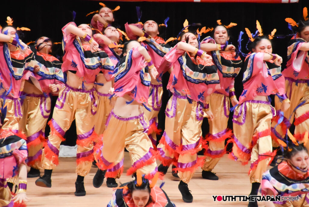 マイナビハイダン2026 EAST vol.3 LARGE部門で神奈川県立市ケ尾高等学校「神奈川県立市ケ尾高等学校ダンス部」がパフォーマンスをしているところ