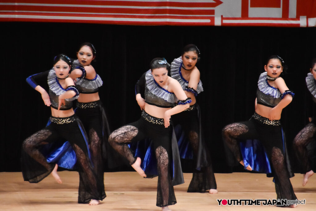 マイナビハイダン2026 EAST vol.3 LARGE部門で千葉敬愛高等学校「Xevilen」がパフォーマンスをしているところ