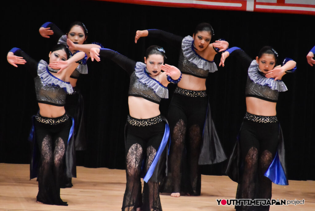 マイナビハイダン2026 EAST vol.3 LARGE部門で千葉敬愛高等学校「Xevilen」がパフォーマンスをしているところ