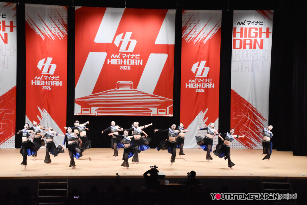 マイナビハイダン2026 EAST vol.3 LARGE部門で千葉敬愛高等学校「Xevilen」がパフォーマンスをしているところ