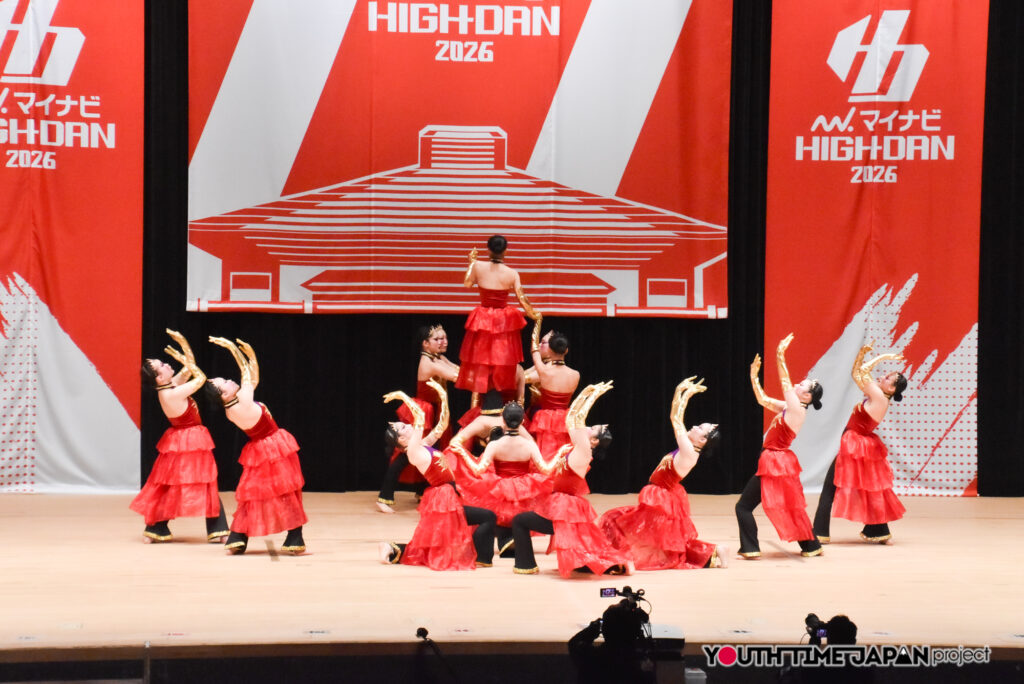 マイナビハイダン2026 EAST vol.3 LARGE部門で千葉敬愛高等学校「Belledia」がパフォーマンスをしているところ