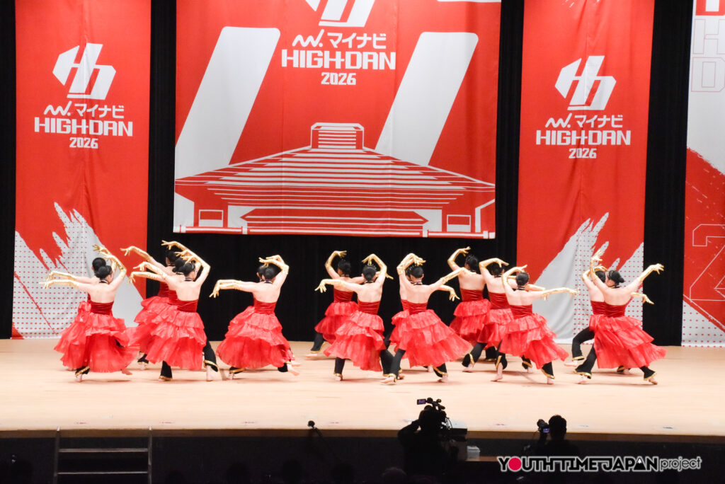 マイナビハイダン2026 EAST vol.3 LARGE部門で千葉敬愛高等学校「Belledia」がパフォーマンスをしているところ