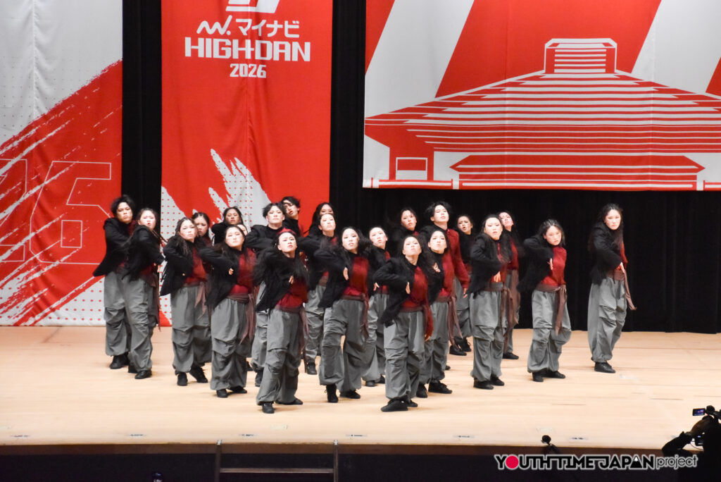 マイナビハイダン2026 EAST vol.3 LARGE部門で千葉県立幕張総合高等学校「DOHOPS」がパフォーマンスをしているところ