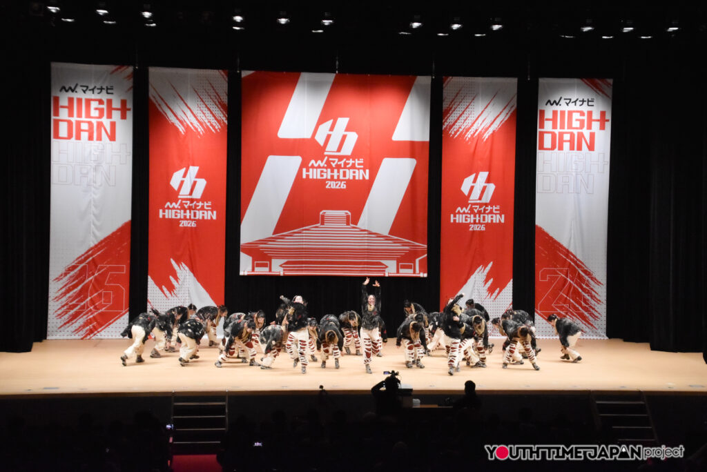 マイナビハイダン2026 EAST vol.3 LARGE部門で駒澤大学高等学校「Vallu」がパフォーマンスをしているところ