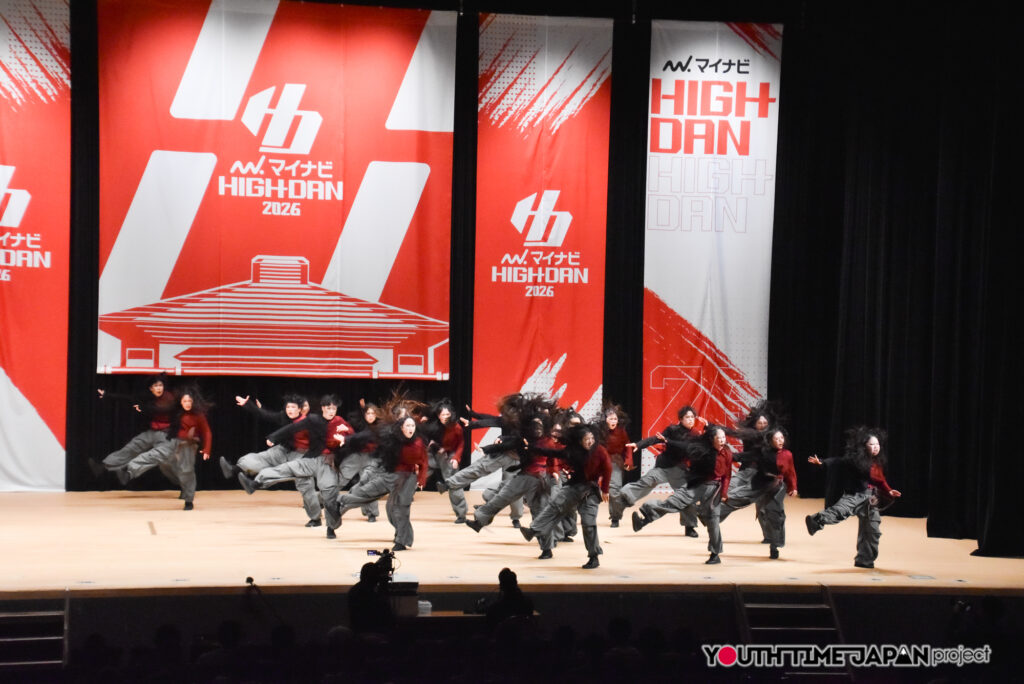 マイナビハイダン2026 EAST vol.3 LARGE部門で千葉県立幕張総合高等学校「DOHOPS」がパフォーマンスをしているところ