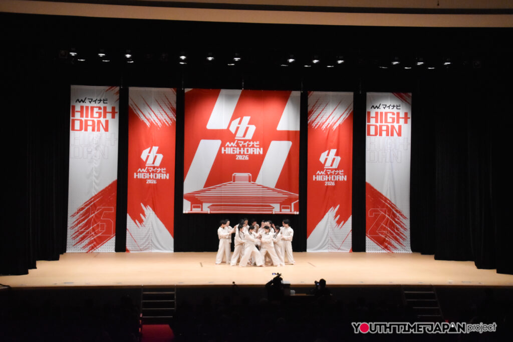 マイナビハイダン2026 EAST vol.3 LARGE部門で東京都立松原高等学校「Éclosion」がパフォーマンスをしているところ