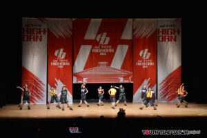 名古屋市立若宮商業高等学校「WDC」がLARGE部門で演技を披露！＜マイナビHIGH SCHOOL DANCE COMPETITION 2026 CHUBU＞