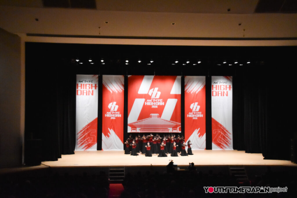 マイナビハイダン2026 EAST vol.3 LARGE部門で千葉県立柏陵高等学校「CRASH」がパフォーマンスをしているところ