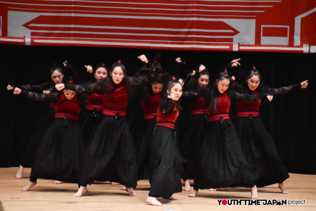 マイナビハイダン2026 EAST vol.3 LARGE部門で千葉県立柏陵高等学校「CRASH」がパフォーマンスをしているところ