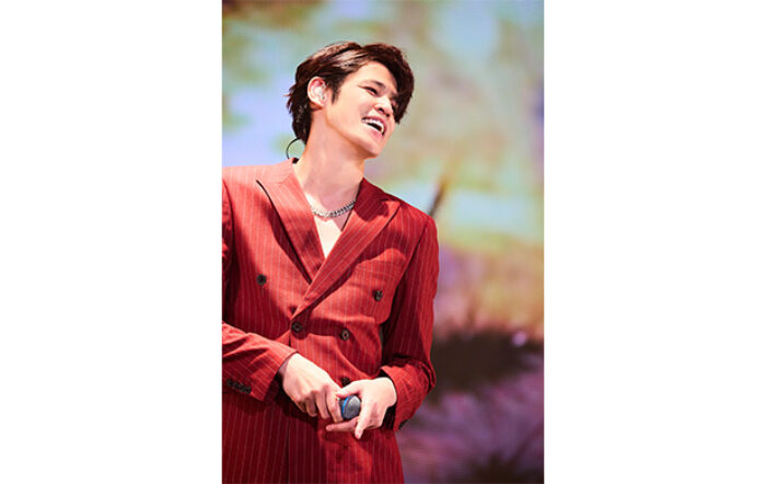 宮野真守の最新ツアーが2月28日(土)WOWOWにて放送・配信！本人の見どころコメント動画・ライブダイジェスト・ライブレポートを公開！抽選でサイン入りチェキプレゼントも！