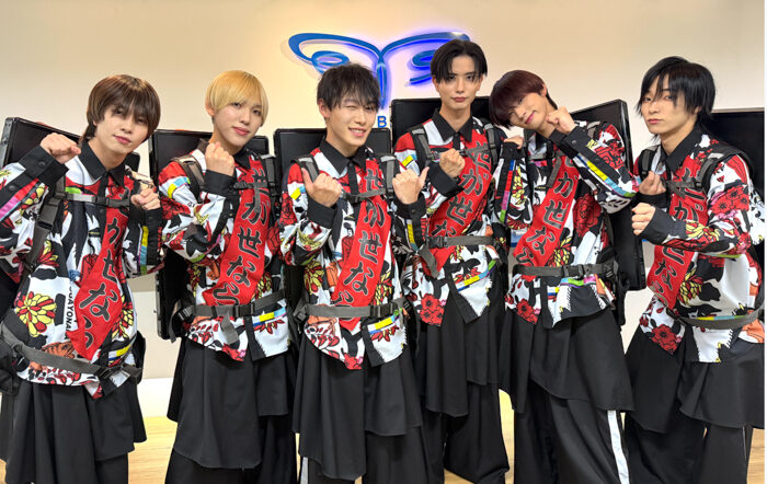 「世が世なら!!!」が「歩く広告！アドマン」を活用し渋谷でゲリラプロモーションを実施