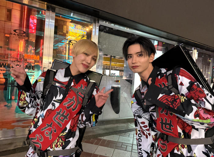 「世が世なら!!!」が渋谷でゲリラプロモーションの風景2