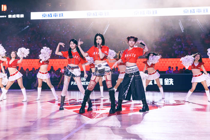 【千葉ジェッツ】IS:SUE × チアリーダーズ「STAR JETS」ダイナミックなスペシャルコラボダンス映像が公開！