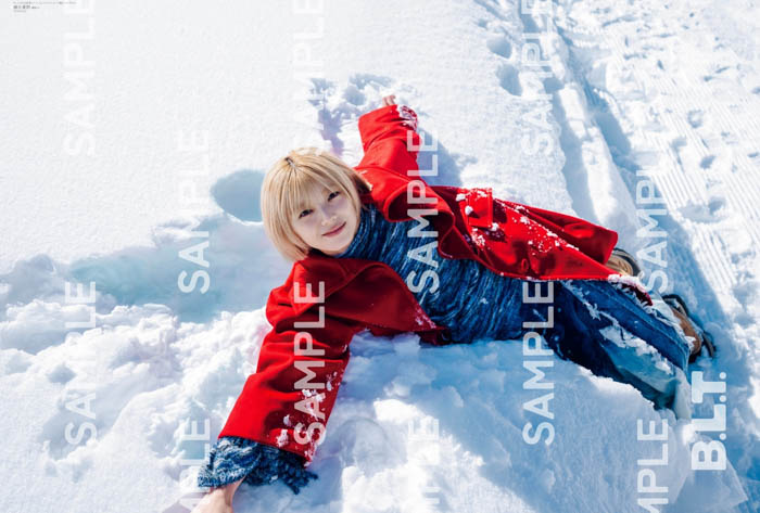 「B.L.T.2026年4月号」ローソンエンタテインメント購入特典ポスター【藤吉夏鈴（櫻坂46）】