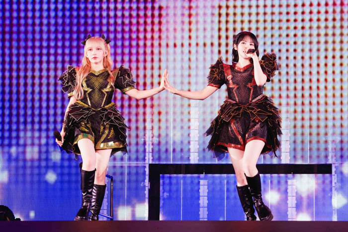 FRUITS ZIPPER、念願の初東京ドーム公演で5万人が熱狂！初披露の新曲「成長期なので。」で示した次なる決意