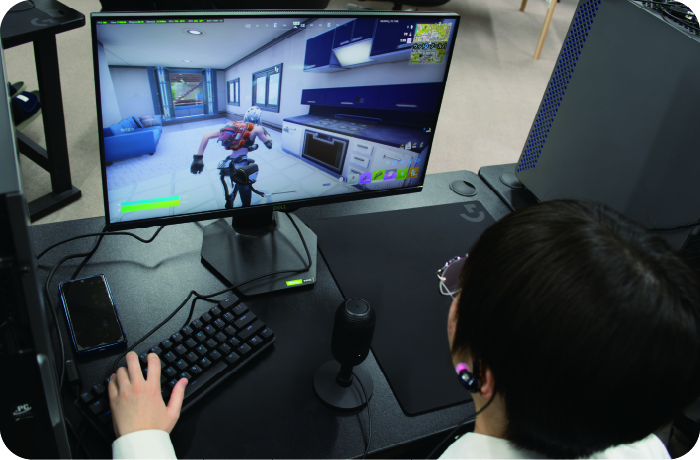 桐生第一高等学校（群馬県）eスポーツ部の練習風景