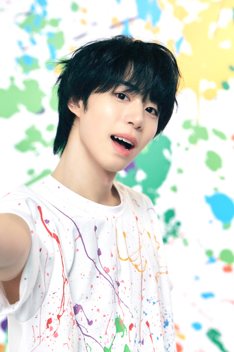 AmbiOテツ　メインアー写