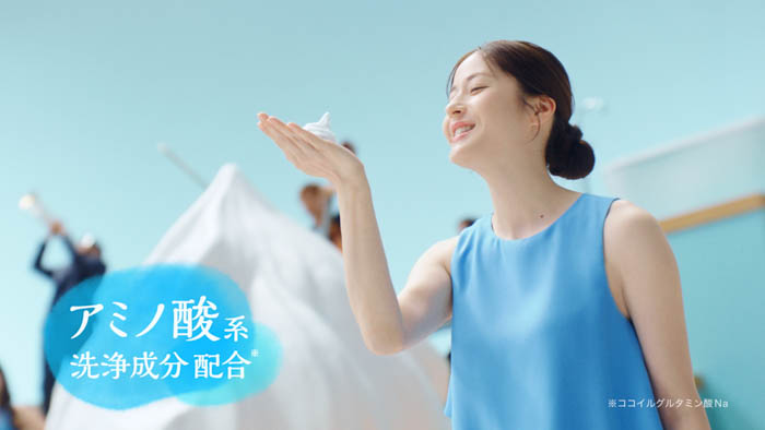 『ビオレ ザ ボディ 泡ボディウォッシュ』 新TVCM 場面画像