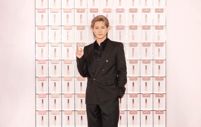 平野紫耀が、新“ふわじゅわ”リップ「YSL ラブヌード リップスティック」のポップアップ イベントを盛り上げるレセプションに登場！