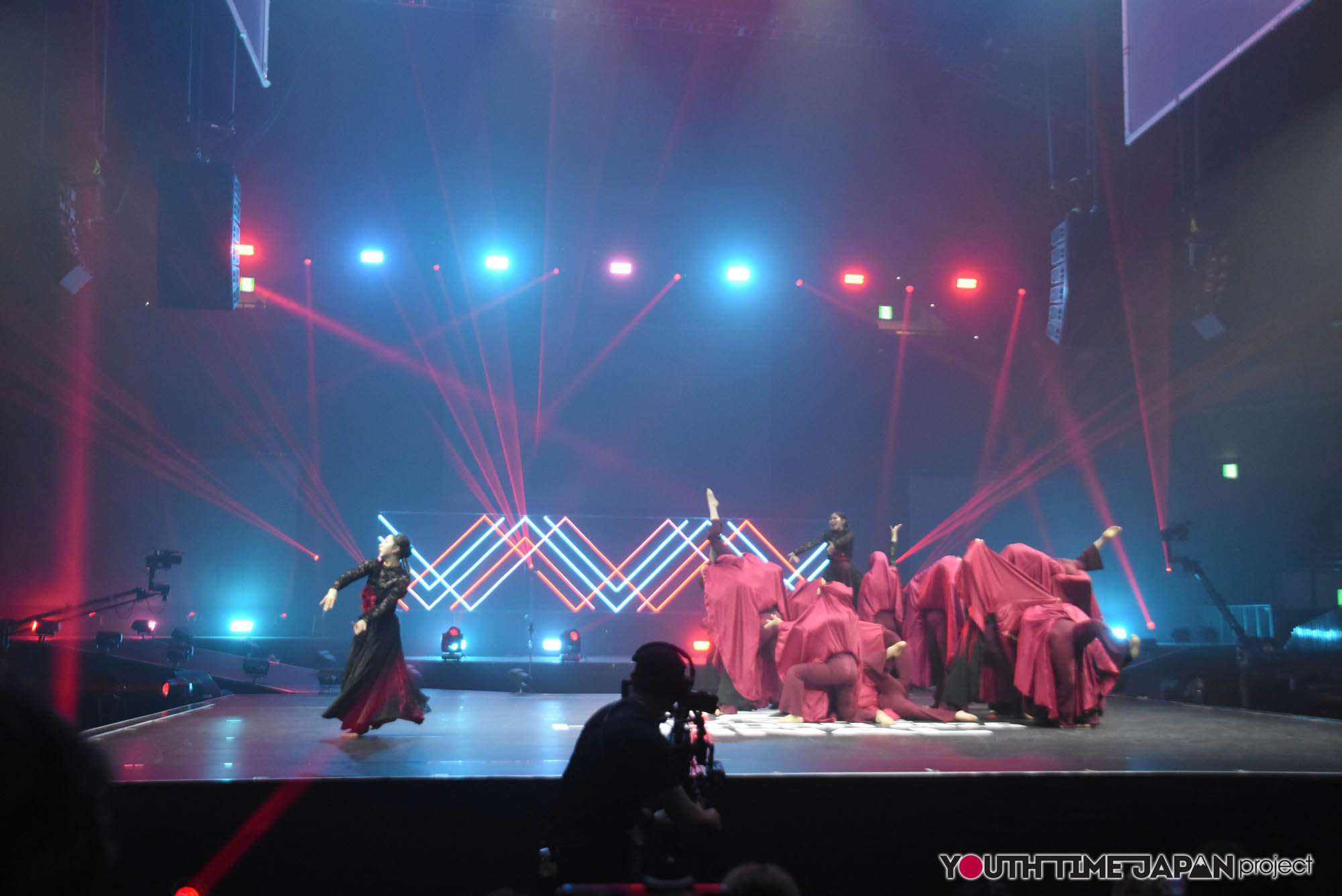 大阪府立泉北高等学校「FOXY」のハイダンファイナル2026でのパフォーマンス中の写真