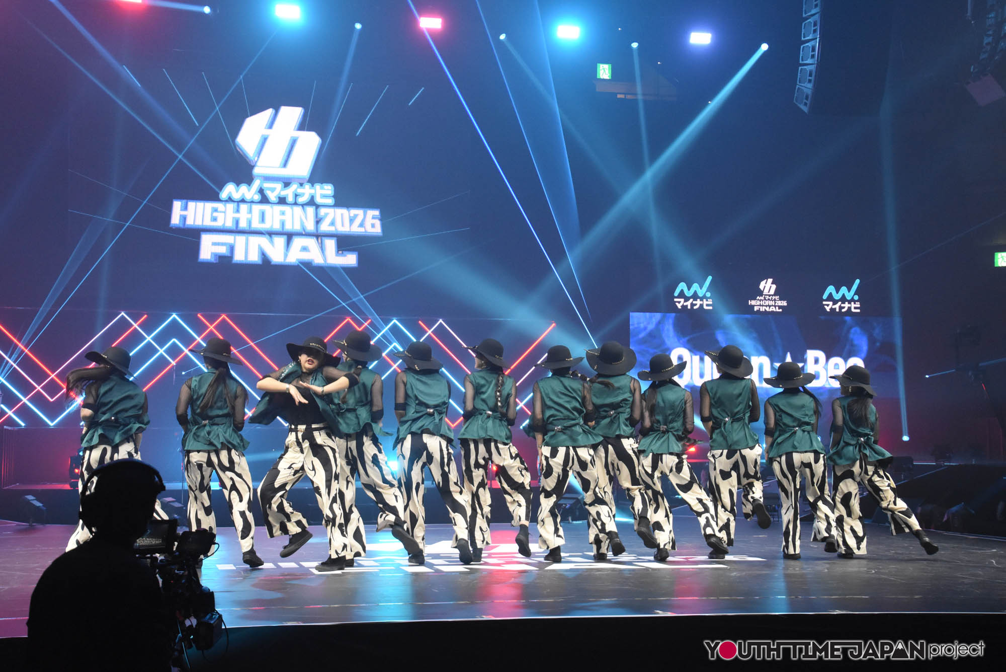 精華女子高等学校「Queen★Bee」のマイナビHIGH FONAL 2026でのパフォーマンス