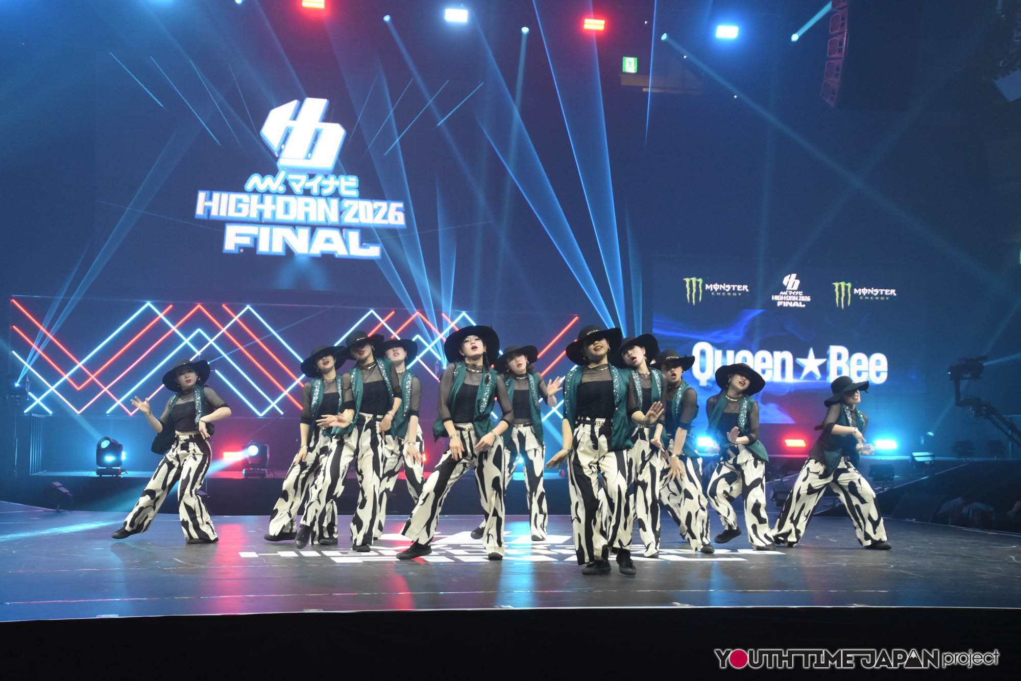 精華女子高等学校「Queen★Bee」のマイナビHIGH FONAL 2026でのパフォーマンス