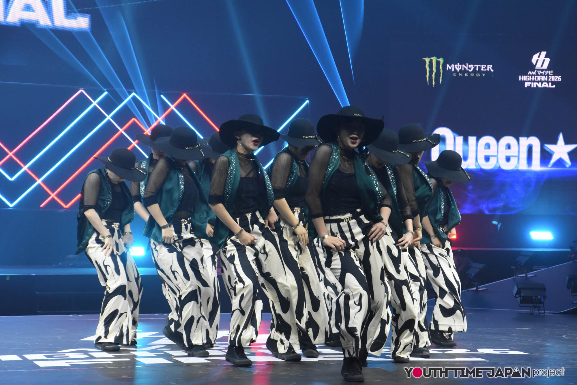 精華女子高等学校「Queen★Bee」のマイナビHIGH FONAL 2026でのパフォーマンス