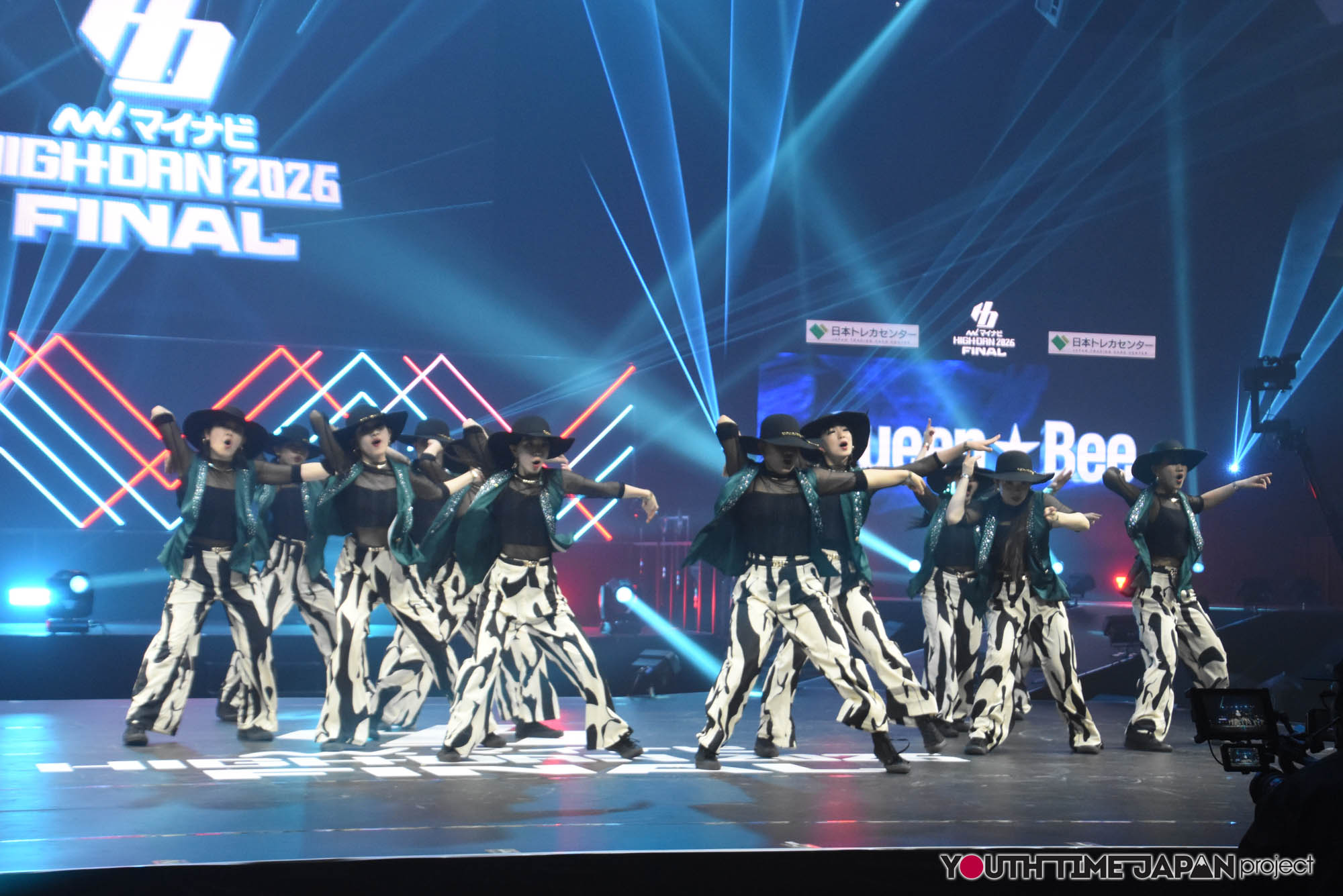 精華女子高等学校「Queen★Bee」のマイナビHIGH FONAL 2026でのパフォーマンス